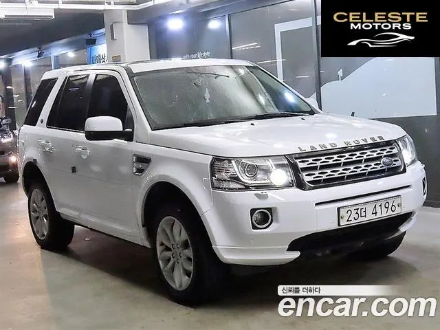 LAND ROVER 2 2.2 SD4 HSE 2013 — photo 25 sur 25