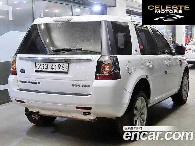 LAND ROVER 2 2.2 SD4 HSE 2013 — photo 4 sur 25
