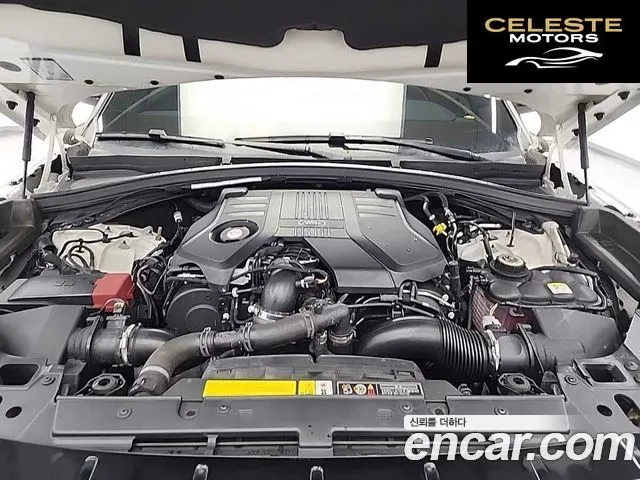 LAND ROVER Range Rover Velar 3.0 D300 R-Dynamic SE 2018 — photo 5 sur 24