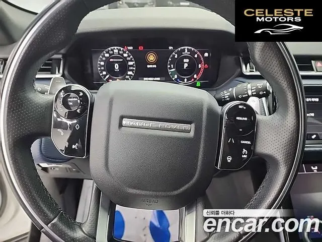 LAND ROVER Range Rover Velar 3.0 D300 R-Dynamic SE 2018 — photo 9 sur 24