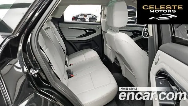 LAND ROVER Range Rover Evoque 2P250 SE 2021 — photo 12 sur 20