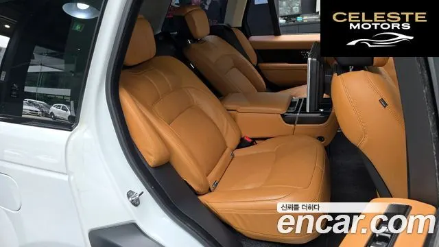 LAND ROVER Range Rover 44.4 SDV8 AB 2018 — photo 17 sur 33