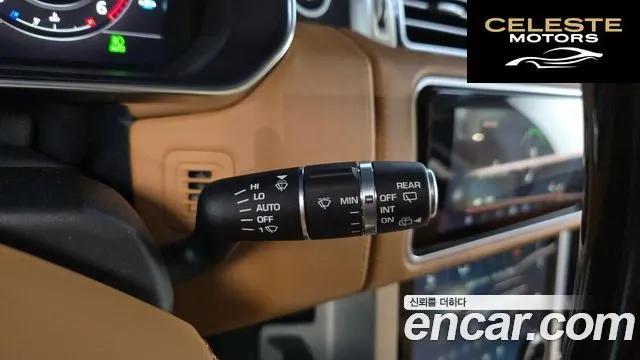 LAND ROVER Range Rover 44.4 SDV8 AB 2018 — photo 27 sur 33