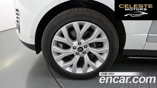 LAND ROVER Range Rover 44.4 SDV8 AB 2018 — photo 32 sur 33