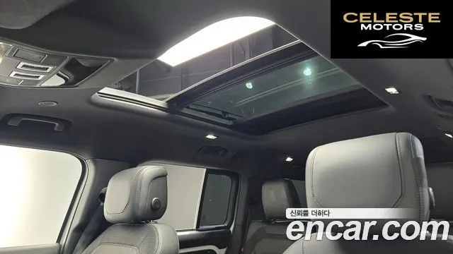 LAND ROVER Defender (L663) 130 D300 X-Dynamic HSE 2024 — photo 18 sur 20