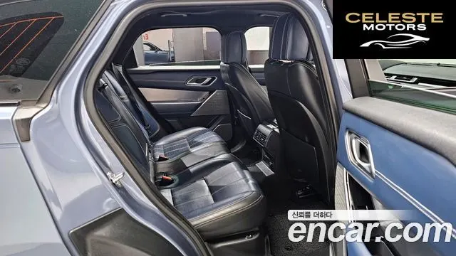LAND ROVER Range Rover Velar 3.0 D300 R-Dynamic HSE 2018 — photo 12 sur 20