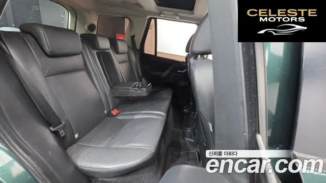 LAND ROVER 2 2.2 TD4 HSE 2010 — photo 19 sur 20
