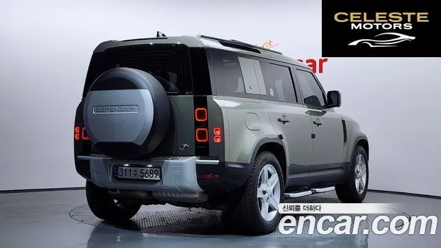 LAND ROVER Defender (L663) 110 D250 SE 2023 — photo 2 sur 20