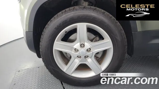 LAND ROVER Defender (L663) 110 D250 SE 2023 — photo 5 sur 20