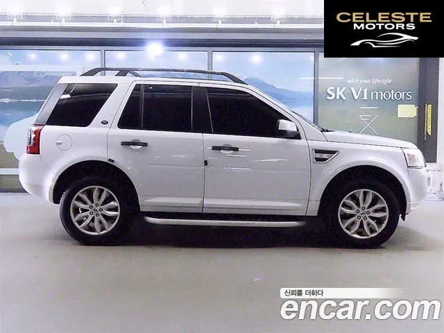 LAND ROVER 2 2.2 SD4 HSE 2012 — photo 3 sur 25