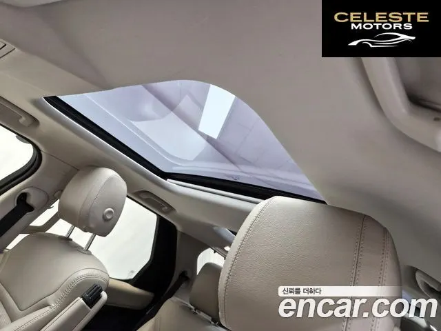 LAND ROVER Discovery 5 2.0 SD4 SE 2020 — photo 10 sur 26