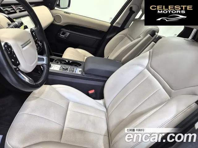LAND ROVER Discovery 5 2.0 SD4 SE 2020 — photo 13 sur 26