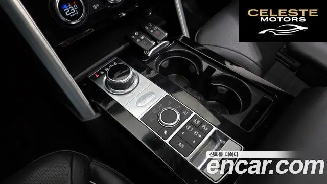 LAND ROVER Discovery 5 3.0 TD6 HSE Luxury 2017 — photo 9 sur 20