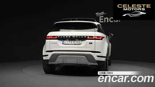 LAND ROVER Range Rover Evoque 2P250 SE 2022 — photo 4 sur 20