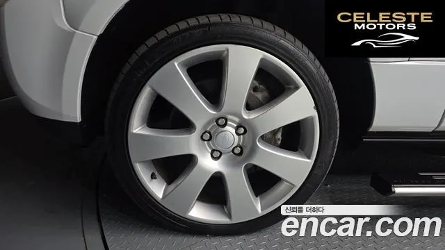 LAND ROVER Range Rover V8 5.0 Supercharged 2012 — photo 5 sur 20