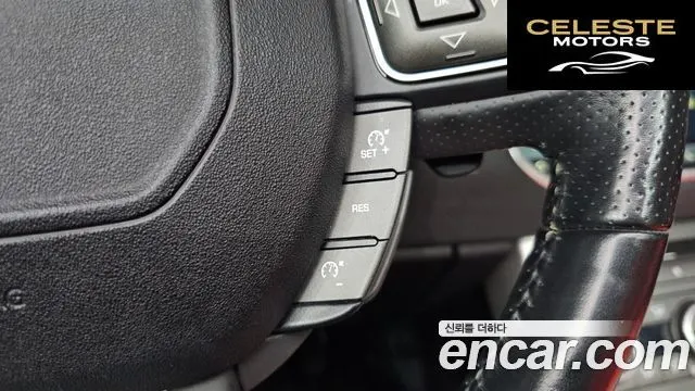 LAND ROVER Range Rover Evoque 2.0 TD4 SE Dynamic Cabriolet 2017 — photo 18 sur 20
