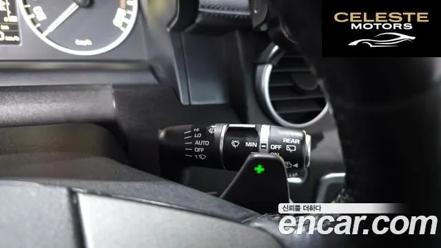 LAND ROVER Discovery 4 3.0 SDV6 HSE 2014 — photo 17 sur 20