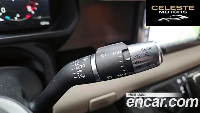LAND ROVER Defender (L663) 110 D250 SE 2022 — photo 16 sur 20