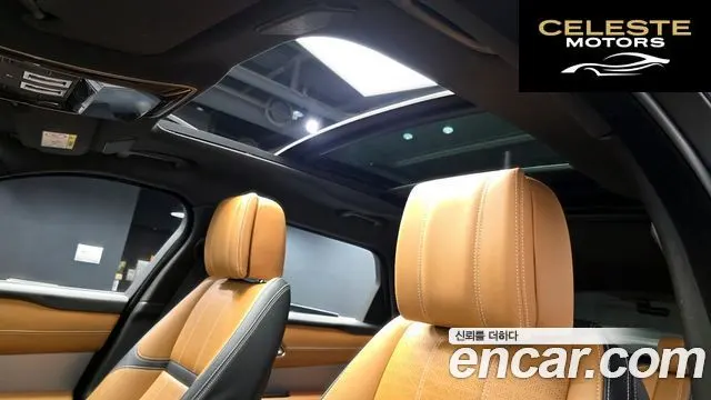 LAND ROVER Range Rover Velar 3.0 P400 R-Dynamic HSE 2022 — photo 18 sur 26