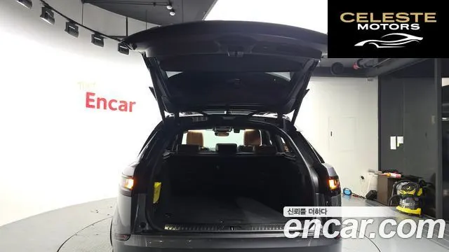 LAND ROVER Range Rover Velar 3.0 P400 R-Dynamic HSE 2022 — photo 20 sur 26