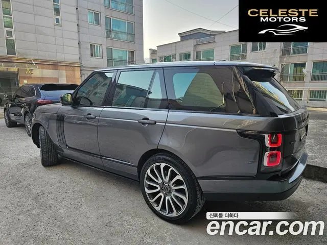 LAND ROVER Range Rover 44.4 SDV8 Vogue SE 2015 — photo 3 sur 23