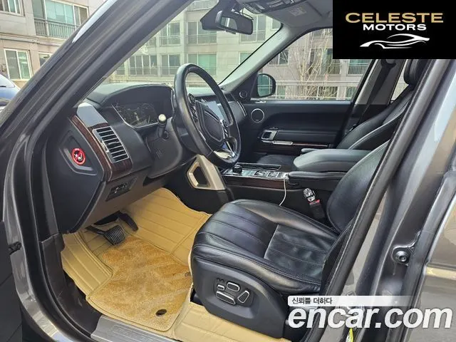 LAND ROVER Range Rover 44.4 SDV8 Vogue SE 2015 — photo 6 sur 23