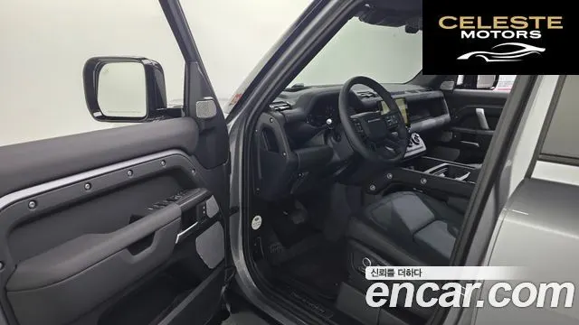 LAND ROVER Defender (L663) 130 P400 2024 — photo 11 sur 20