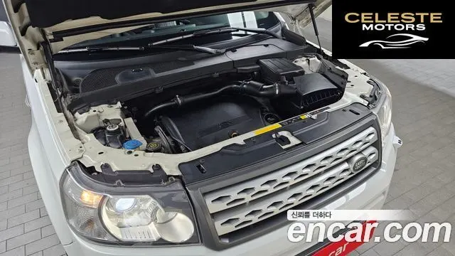 LAND ROVER 2 2.2 SD4 HSE 2011 — photo 6 sur 20