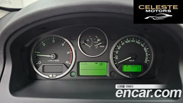 LAND ROVER 2 2.2 SD4 HSE 2011 — photo 8 sur 20