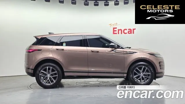 LAND ROVER Range Rover Evoque 2P250 Dynamic SE 2025 — photo 6 sur 20