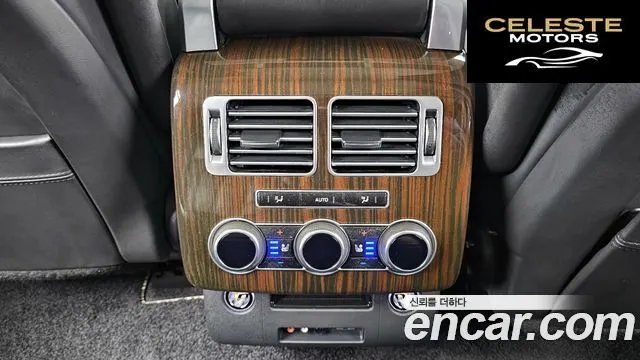 LAND ROVER Range Rover 45.0 SC AB 2014 — photo 18 sur 20