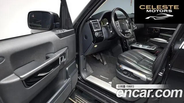 LAND ROVER Range Rover 4.4 TDV8 Vogue 2012 — photo 10 sur 20