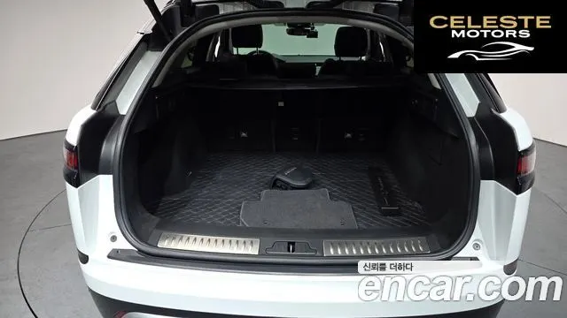 LAND ROVER Range Rover Velar 2.0 D240 SE 2019 — photo 20 sur 20