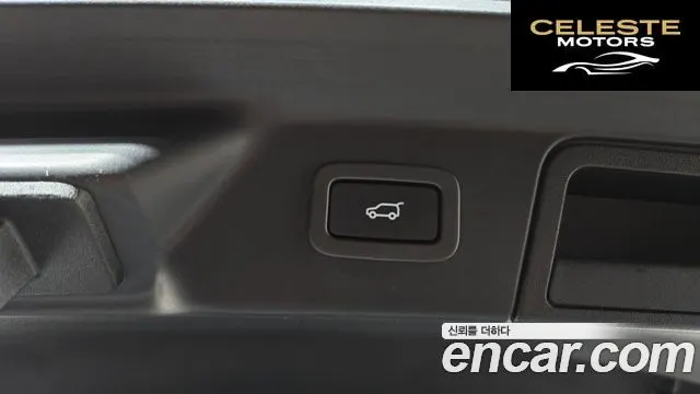 LAND ROVER Range Rover Velar 3.0 D300 R-Dynamic HSE 2018 — photo 20 sur 20