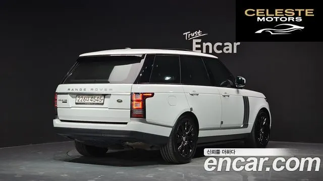 LAND ROVER Range Rover 44.4 SDV8 Vogue SE 2016 — photo 2 sur 20