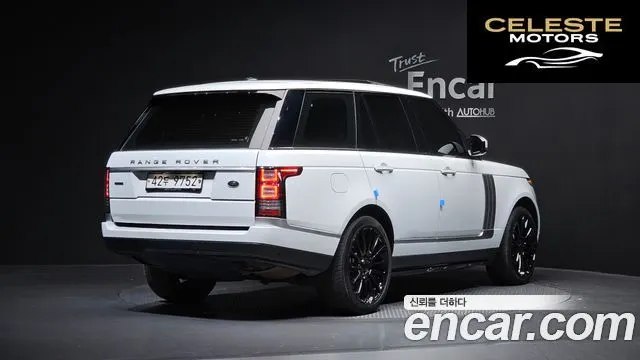 LAND ROVER Range Rover 44.4 SDV8 AB 2015 — photo 2 sur 20
