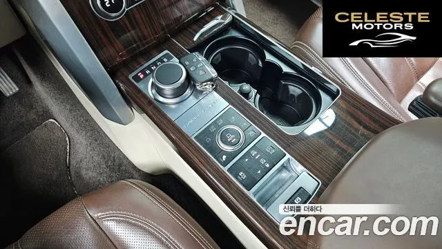 LAND ROVER Range Rover 44.4 SDV8 AB 2015 — photo 9 sur 20