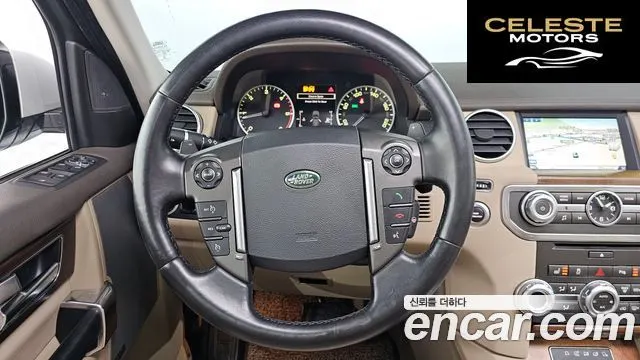 LAND ROVER Discovery 4 3.0 SDV6 SE 2016 — photo 14 sur 20
