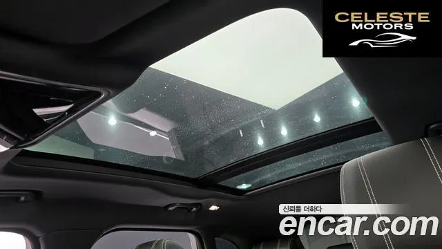 LAND ROVER Range Rover Velar 2.0 D240 R-Dynamic SE 2019 — photo 18 sur 20