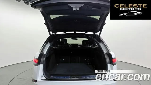 LAND ROVER Range Rover Velar 2.0 D240 R-Dynamic SE 2019 — photo 20 sur 20