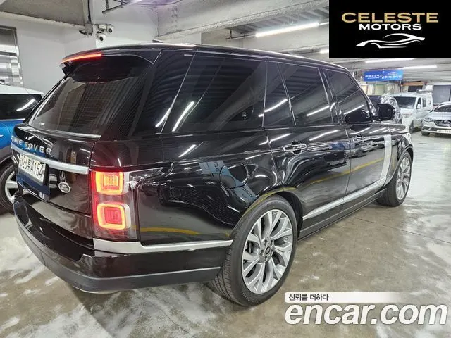LAND ROVER Range Rover 44.4 SDV8 AB 2020 — photo 2 sur 26