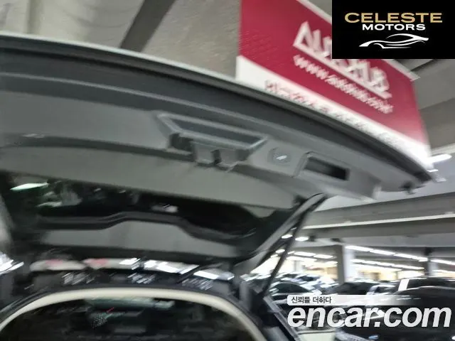 LAND ROVER Range Rover Velar 2.0 P400E Dynamic SE 2025 — photo 6 sur 25