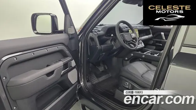 LAND ROVER Defender (L663) 130 P400 2024 — photo 11 sur 20