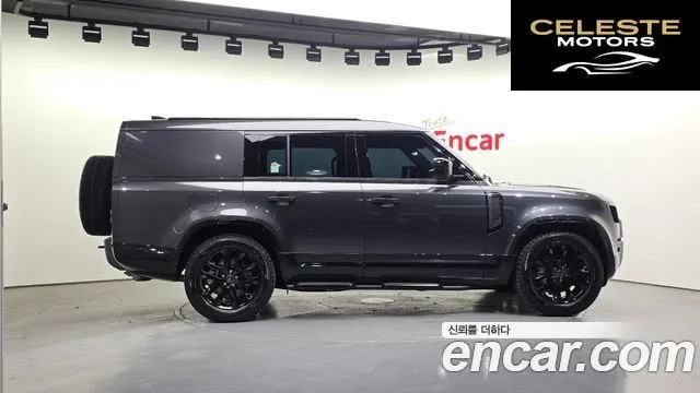 LAND ROVER Defender (L663) 130 P400 2024 — photo 6 sur 20