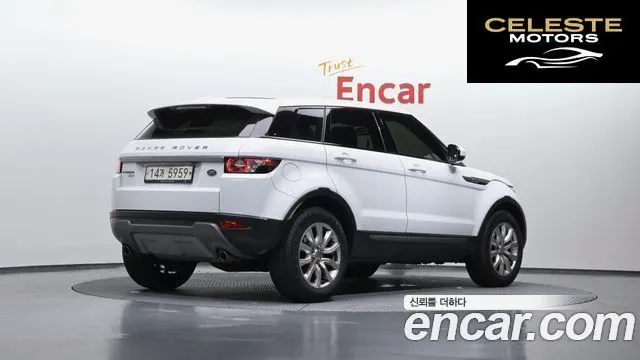 LAND ROVER Range Rover Evoque 2.2 SD4 Pure 2014 — photo 1 sur 20
