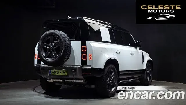 LAND ROVER Defender (L663) 110 D250 X-Dynamic SE 2025 — photo 2 sur 20