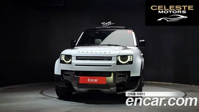 LAND ROVER Defender (L663) 110 D250 X-Dynamic SE 2025 — photo 3 sur 20