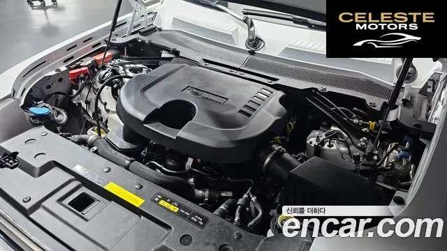 LAND ROVER Defender (L663) 110 D250 X-Dynamic SE 2025 — photo 6 sur 20