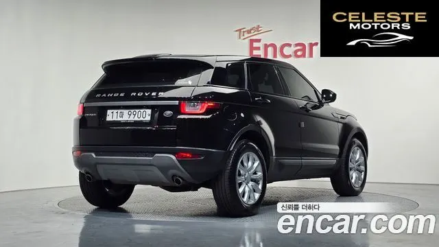 LAND ROVER Range Rover Evoque 2.0 TD4 SE 2017 — photo 1 sur 20