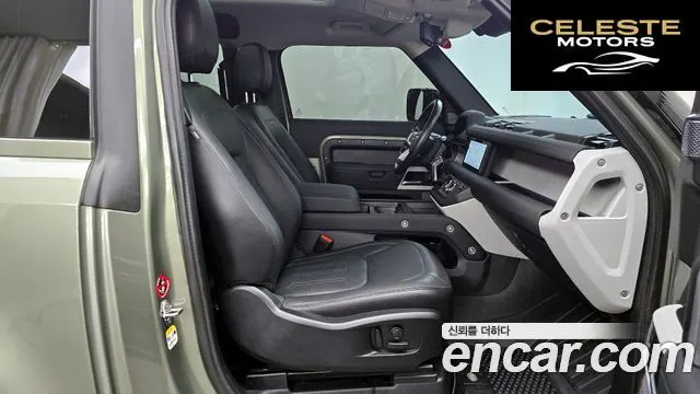 LAND ROVER Defender (L663) 90 D250 SE 2022 — photo 11 sur 20